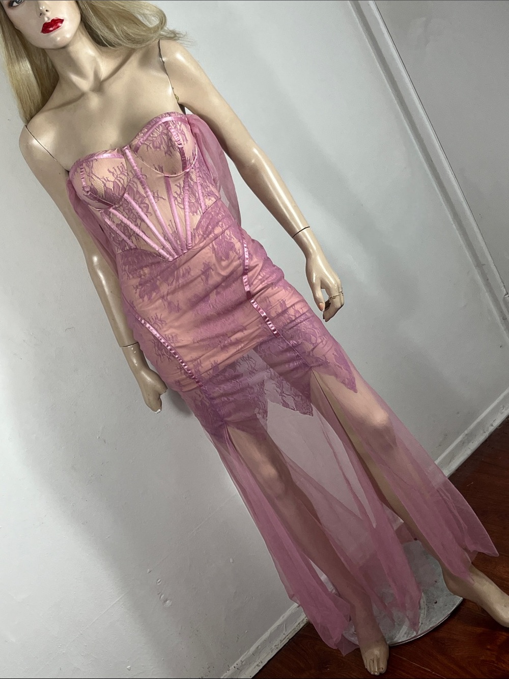 BELLA BARNETT DRESS - Picture 9 of 11